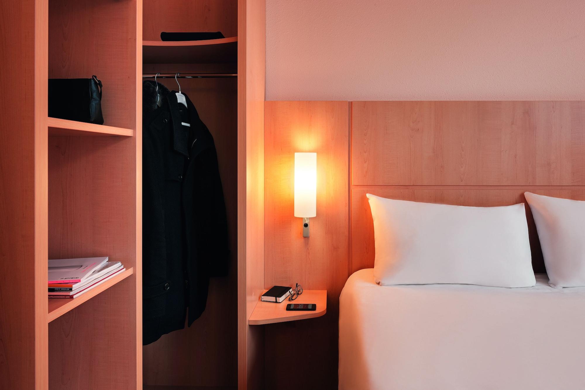 Ibis Le Puy-En-Velay Centre Hotel Luaran gambar