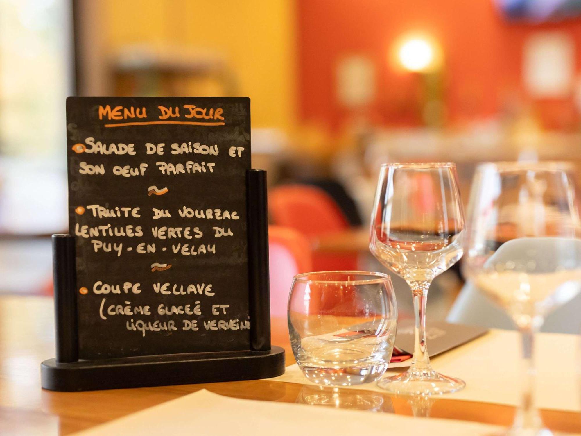 Ibis Le Puy-En-Velay Centre Hotel Luaran gambar