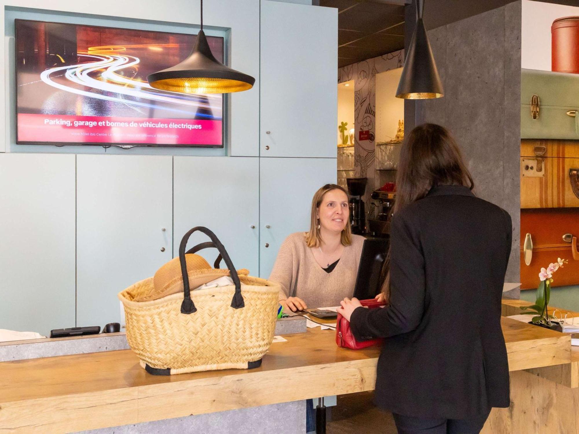 Ibis Le Puy-En-Velay Centre Hotel Luaran gambar