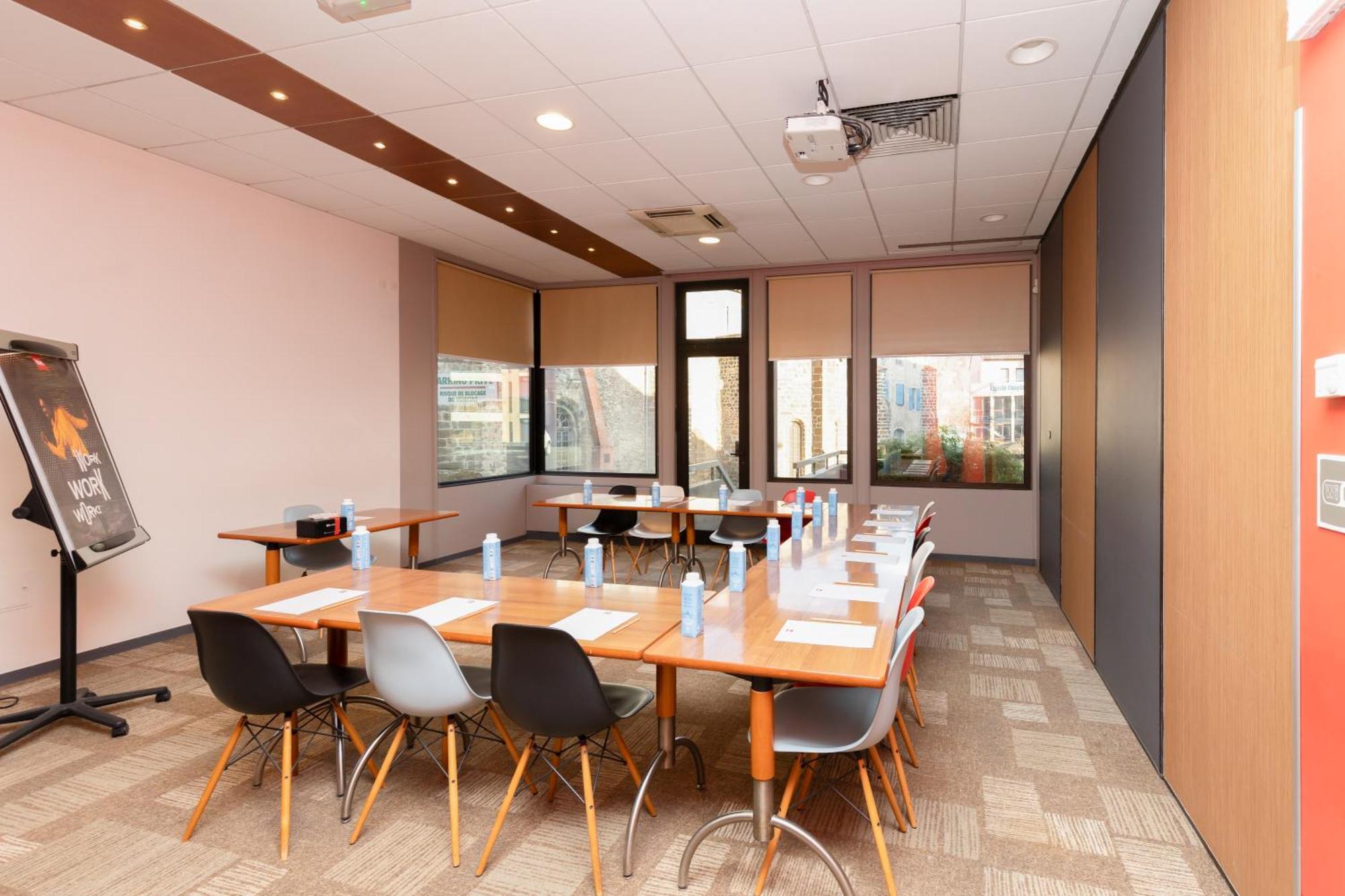 Ibis Le Puy-En-Velay Centre Hotel Luaran gambar