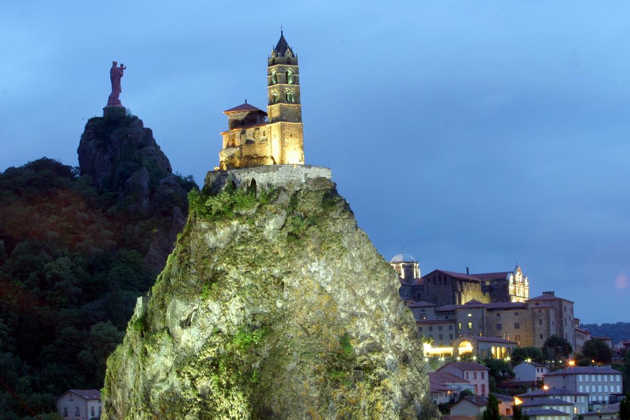 Ibis Le Puy-En-Velay Centre Hotel Luaran gambar